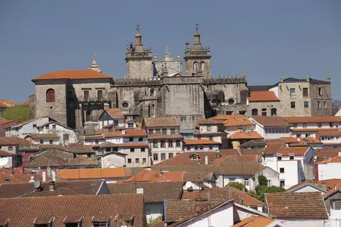 Prachtig binnenland van Noord-Portugal in Martingança Gare — foto 15