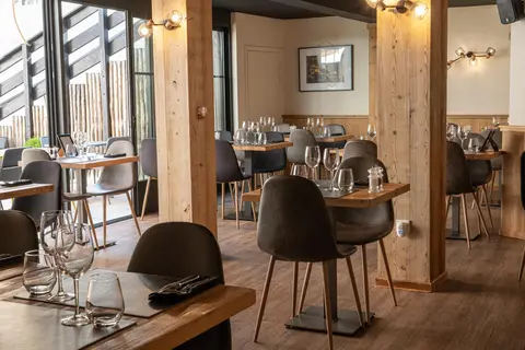 Rock Noir Hôtel & Spa in La Salle-les-Alpes — foto 11