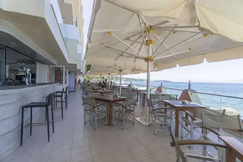 Corfu Maris in Μπενίτσες — foto 7
