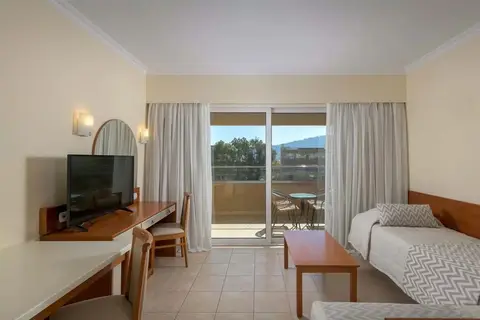 Sun Beach Resort in Ialysos — foto 12