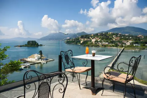 The Royal Grand Hotel in Korfoe — foto 7