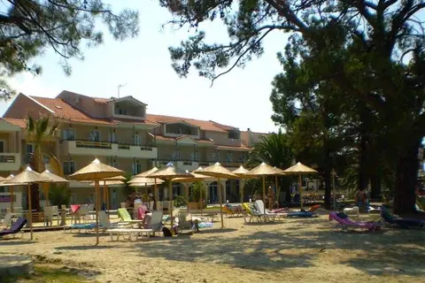 Rachoni Bay Hotel in Σκάλα Ραχωνίου — foto 17