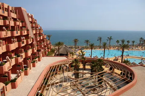 Holiday World Village Hotel in Benalmádena
