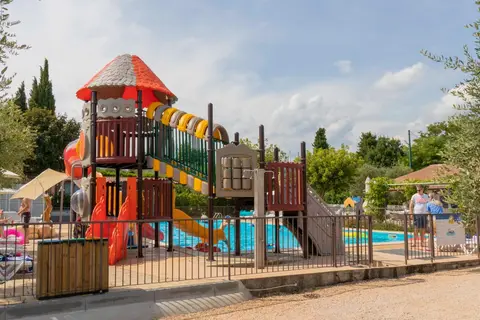 Vacanze Glamping Boutique in San Felice del Benaco — foto 15