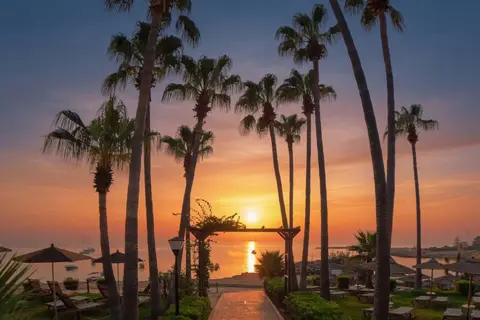 Cavo Maris Beach Hotel in Παραλίμνι — foto 10