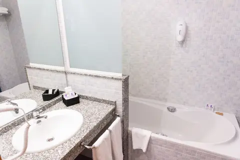 Hotel Real Ferrol in Ferrol — foto 26