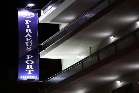 Piraeus Port Hotel in Piraeus — foto 24