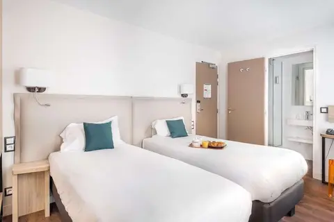 Hotel Mederic in Parijs, foto 5