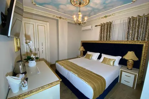Empire Hotel in Durrës — foto 14