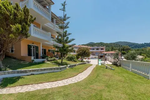 Matilda Hotel in Vasilikos — foto 16