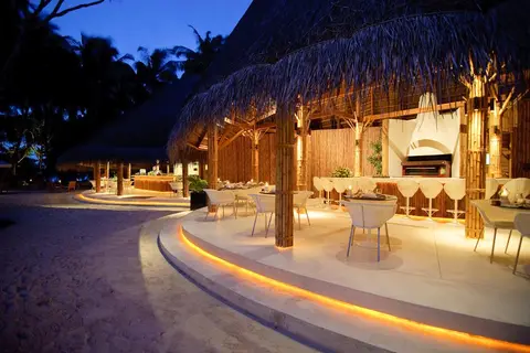 Kuramathi Maldives in ރަސްދޫ — foto 5