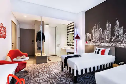 Ibis Styles Dubai Airport in Dubai — foto 12