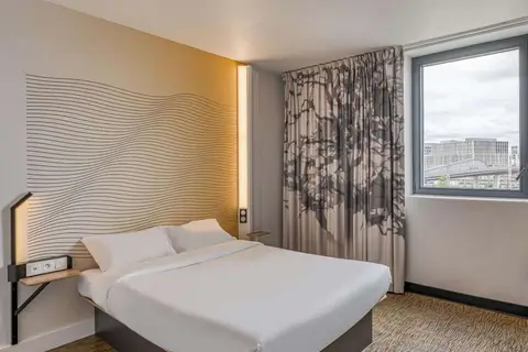 B&B Hotel Bordeaux Centre Gare Saint-Jean in Bordeaux — foto 13