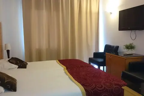 Ada Beach Hotel in Alsancak — foto 24