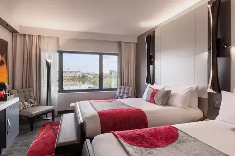 Busreis Disney Hotel New York - The Art of Marvel - Magisch Arrangement foto 1