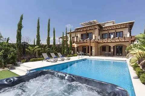 Aphrodite Hills in Kouklia