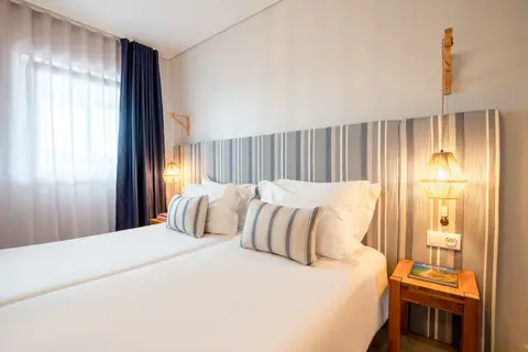 Aqualuz Lagos by The Editory in Lagos — foto 24