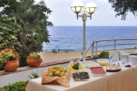 Hotel GHT Xaloc in Castell d'Aro, Platja d'Aro i s'Agaró — foto 18