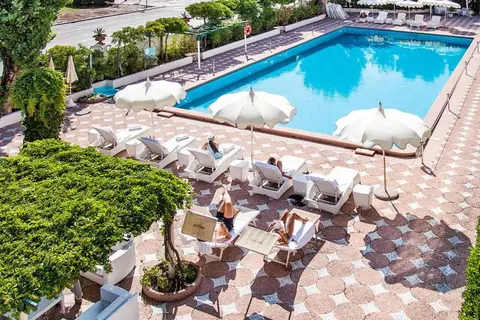 Grand Hotel Rimini in Misano Adriatico — foto 2