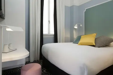 Hotel Pastel Paris in Parijs — foto 23