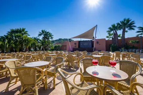 Camping Estival Torre De La Mora foto 7