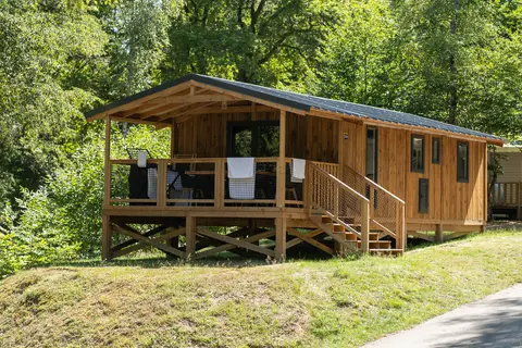 Flower Camping La Plage in Treignac — foto 21