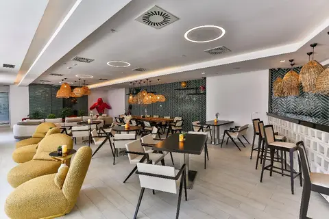 Hotel TQ Plaza in Budva — foto 24