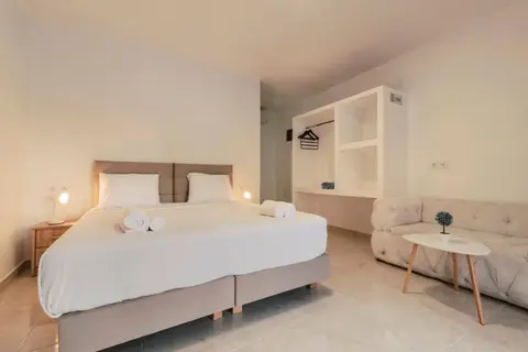 Bamboo Suites in Ιαλυσός — foto 26
