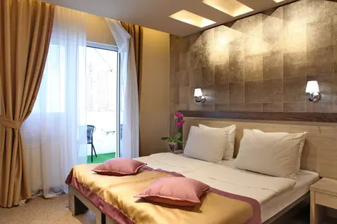 Garni Hotel Vozarev in Belgrado — foto 12