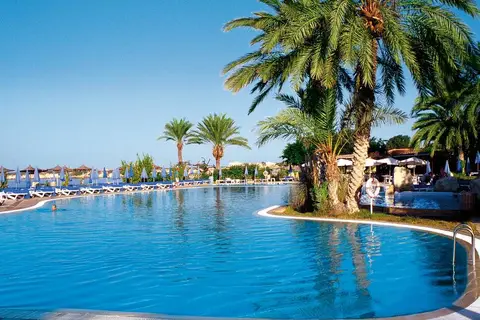 Coral Beach Hotel & Resort in Coral Beach Hotel Resort, foto 12