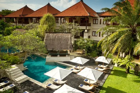 Puri Santrian foto 1