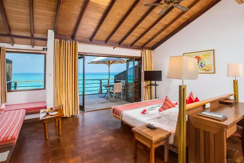 NH Collection Maldives Reethi Resort in Fonimagoodhoo — foto 17