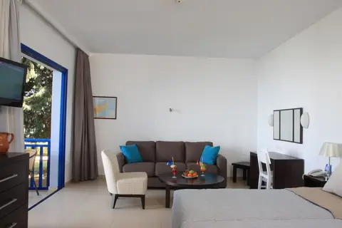 MarisMare Apartments in Ayia Napa — foto 4