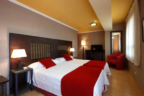 Hotel Congreso in Santiago De Compostela — foto 11