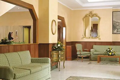 American Hotel in Pozzuoli — foto 10