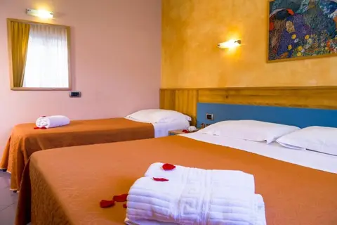 Hotel Diana in Pompeii — foto 22