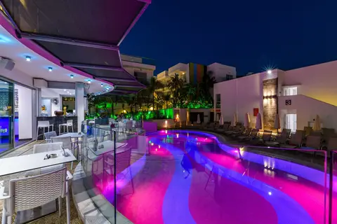 Tasia Maris Oasis in Ayia Napa — foto 10