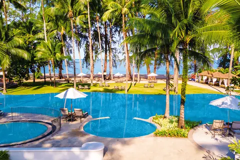 OUTRIGGER Khao Lak Beach Resort in ท่าเสด็จ — foto 9