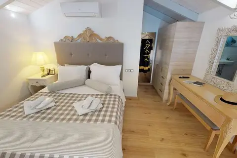 Porto Enetiko Suites in Rethimnon, foto 9
