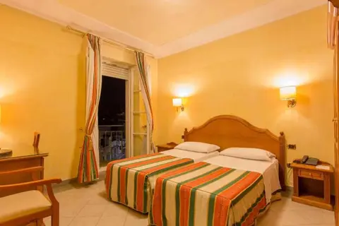 Mariano IV Palace Hotel in Aristanis/Oristano — foto 19