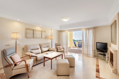 AT Colina del Paraiso - inclusief huurauto foto 6