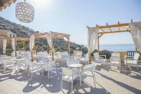 Corfu Aquamarine Hotel in Μπαρμπάτι — foto 11