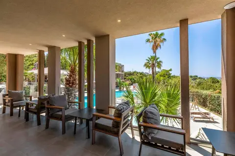 Hotel White Olive Premium Lindos in Πεύκοι — foto 4