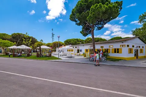 Camping Costa Da Caparica in Almada — foto 13