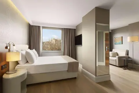 Ramada by Wyndham Istanbul Grand Bazaar in Fatih — foto 20