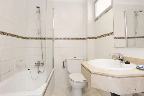 TUI SUNEO Cortijo Blanco in San Pedro de Alcántara — foto 16