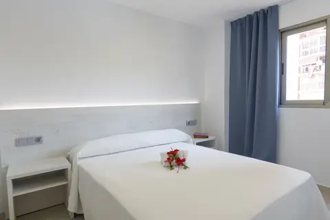 Aparthotel BCL Levante Lux in Benidorm — foto 18
