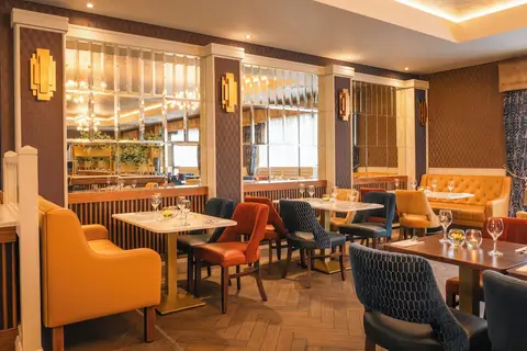 Grand Canal Hotel in Dublin — foto 7