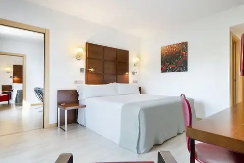 Hotel Zentral Ave in Zaragoza — foto 30