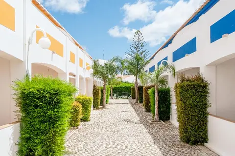 Oasis Beach Apartments in Lagos — foto 3
